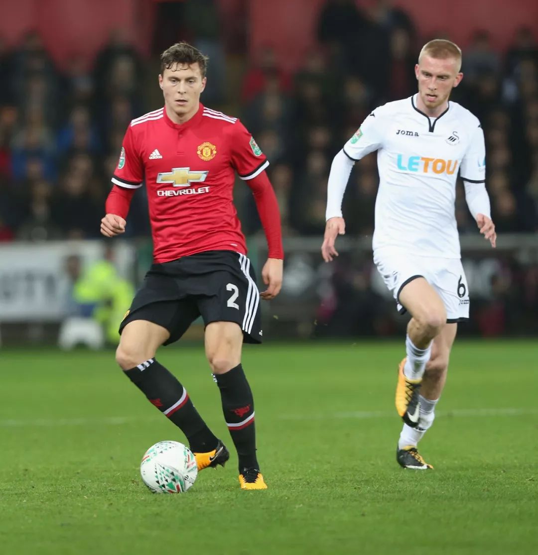 他在逆境中 他在逆境中